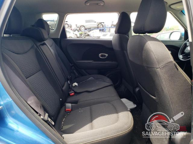 KNDJP3A54G7299683 2016 KIA SOUL photo no. 11