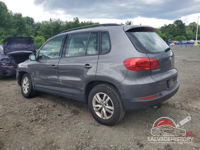 WVGAV7AX6GW615763 2016 VOLKSWAGEN TIGUAN photo no. 2