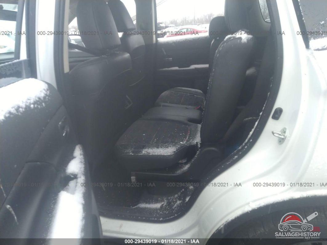 JA4AZ3A37KZ055462 2019 MITSUBISHI OUTLANDER photo no. 8