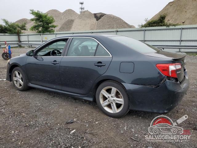 4T1BF1FK7EU380522 2014 TOYOTA CAMRY photo no. 2