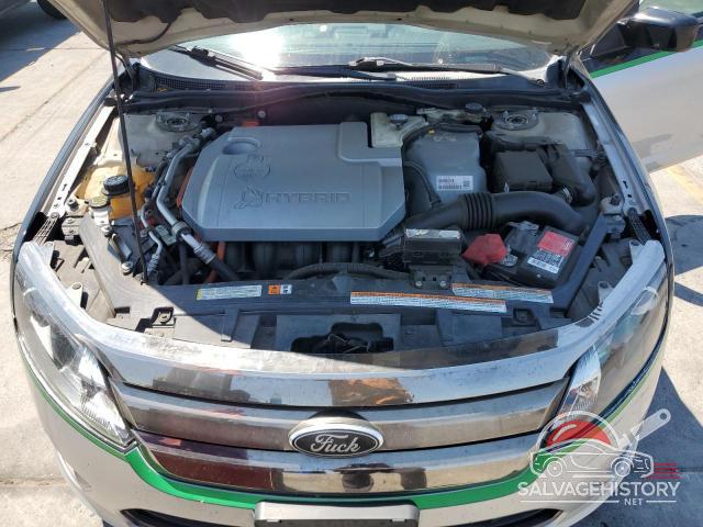 3FADP0L34AR153846 2010 FORD FUSION photo no. 11