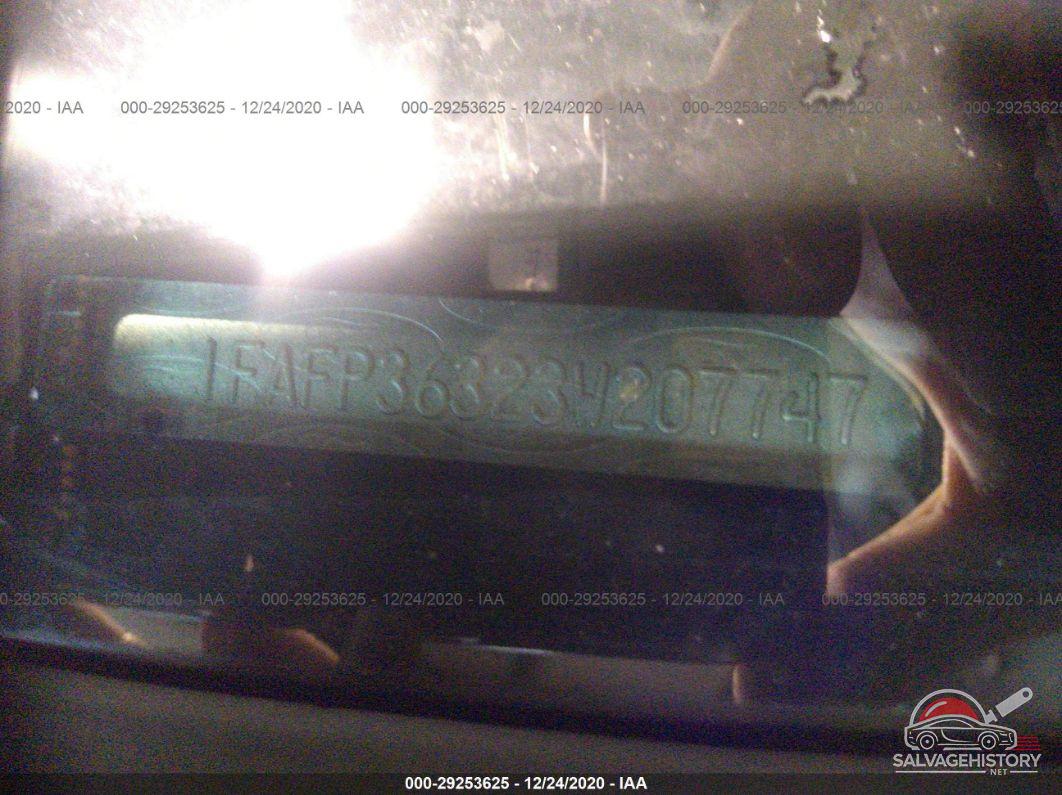 1FAFP36323W207747 2003 FORD FOCUS photo no. 9