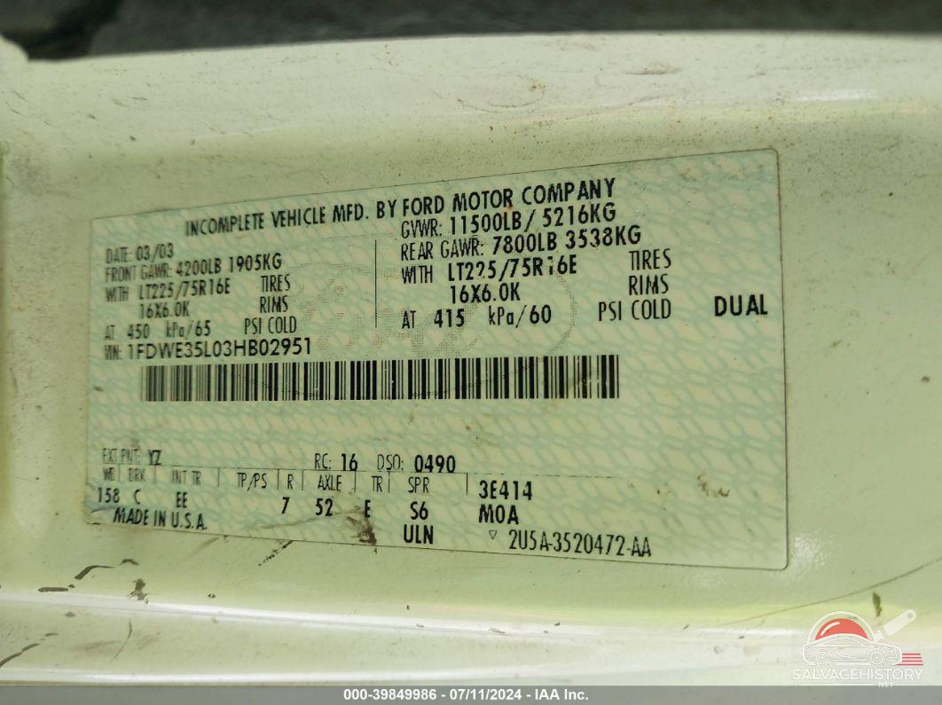 1FDWE35L03HB02951 2003 FORD ECONOLINE photo no. 8