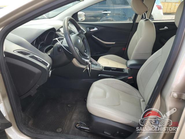 1FADP3N21JL261877 2018 FORD FOCUS photo no. 7