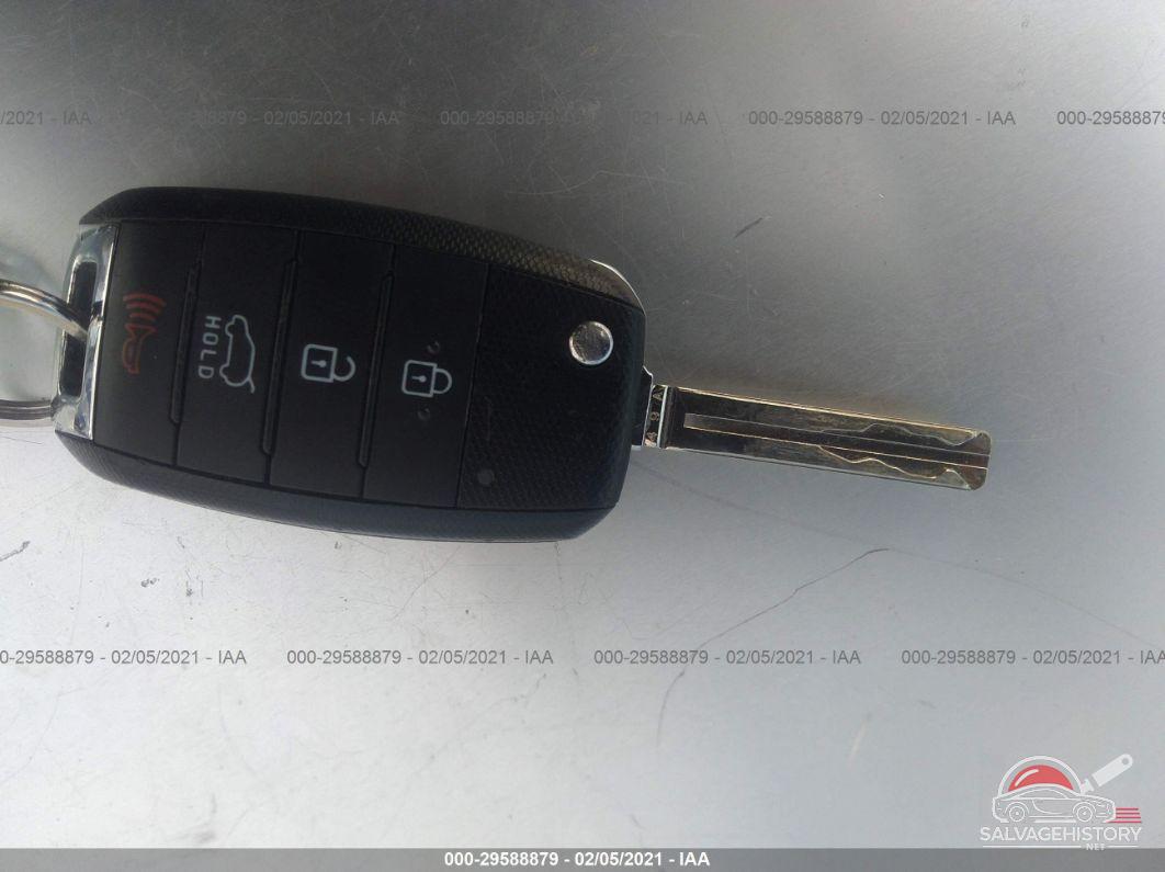 KNDJP3A53K7918184 2019 KIA SOUL photo no. 11