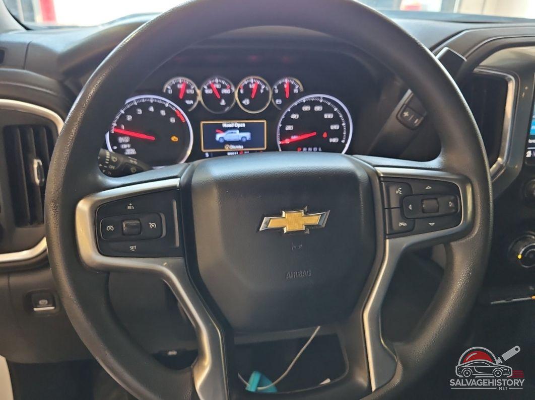 1GCRYDEK2KZ364078 2019 CHEVROLET SILVERADO 1500 photo no. 2