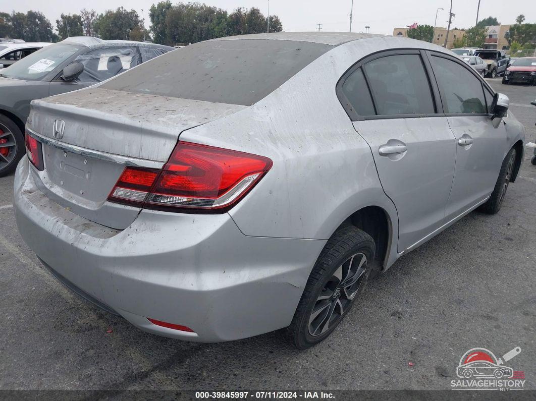 19XFB2F83FE003472 2015 HONDA CIVIC photo no. 4