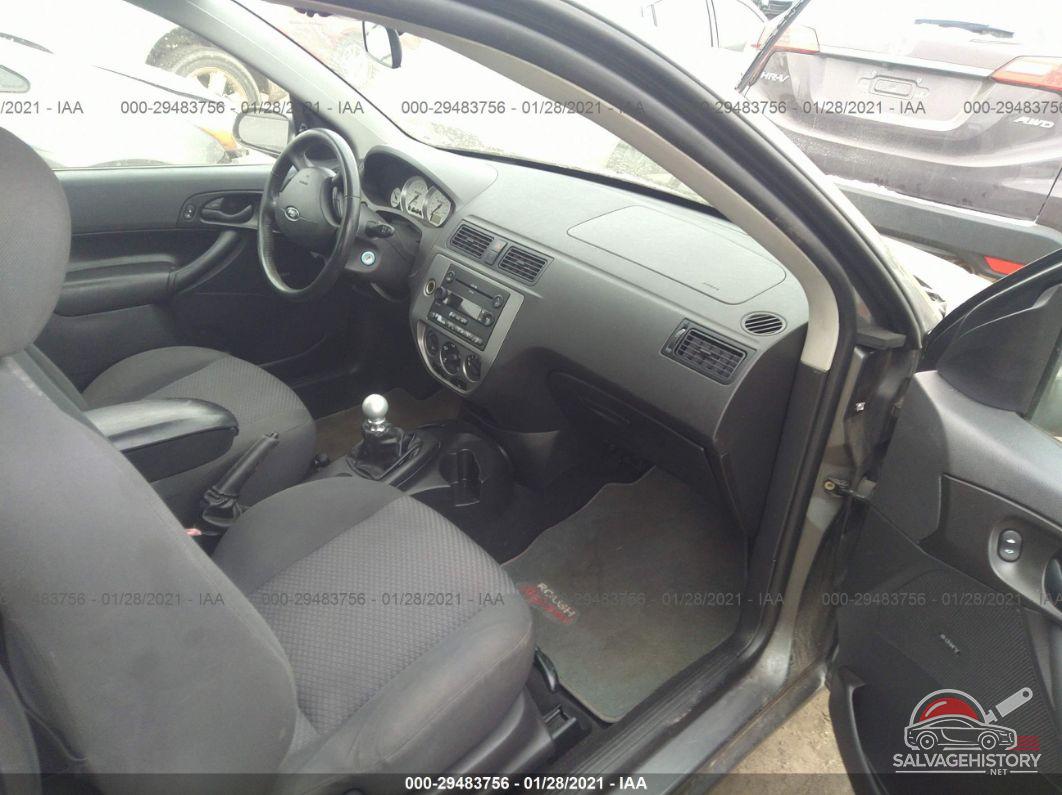 3FAFP31N75R100384 2005 FORD FOCUS photo no. 5