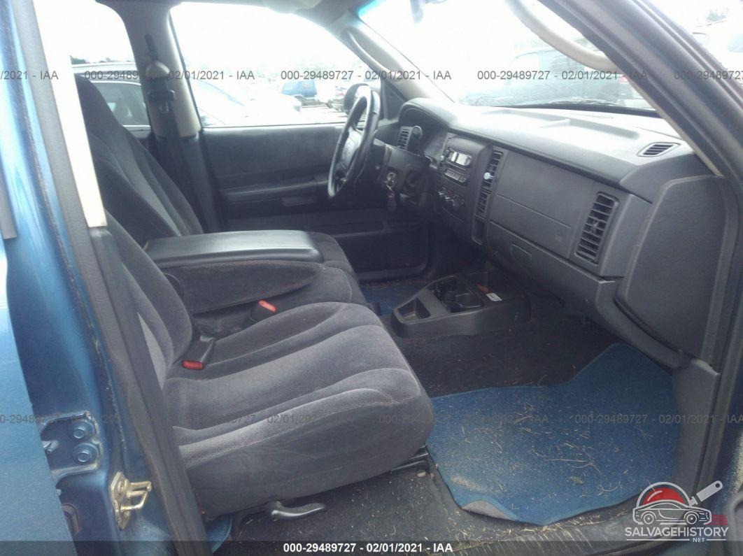 1B7HL48N52S557267 2002 DODGE DAKOTA photo no. 5