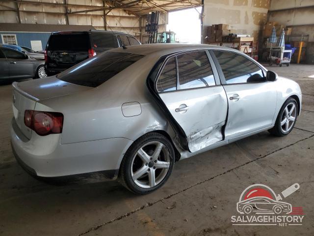 3VWAZ7AJ6AM127339 2010 VOLKSWAGEN JETTA LIMI photo no. 3