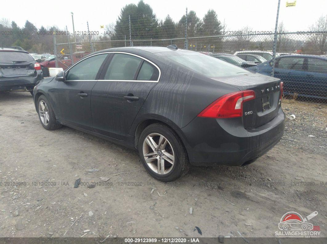 YV1612TB0F2304338 2015 VOLVO S60 photo no. 3