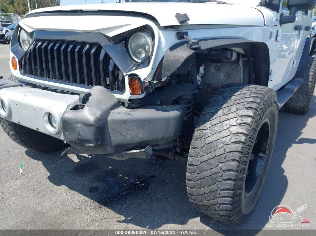 1C4BJWEG7CL135994 2012 JEEP WRANGLER UNLIMITED photo no. 6
