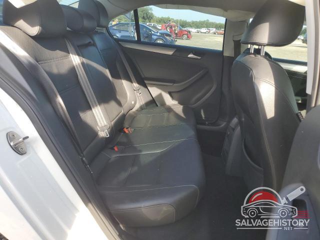 3VWDB7AJ6HM291685 2017 VOLKSWAGEN JETTA photo no. 10