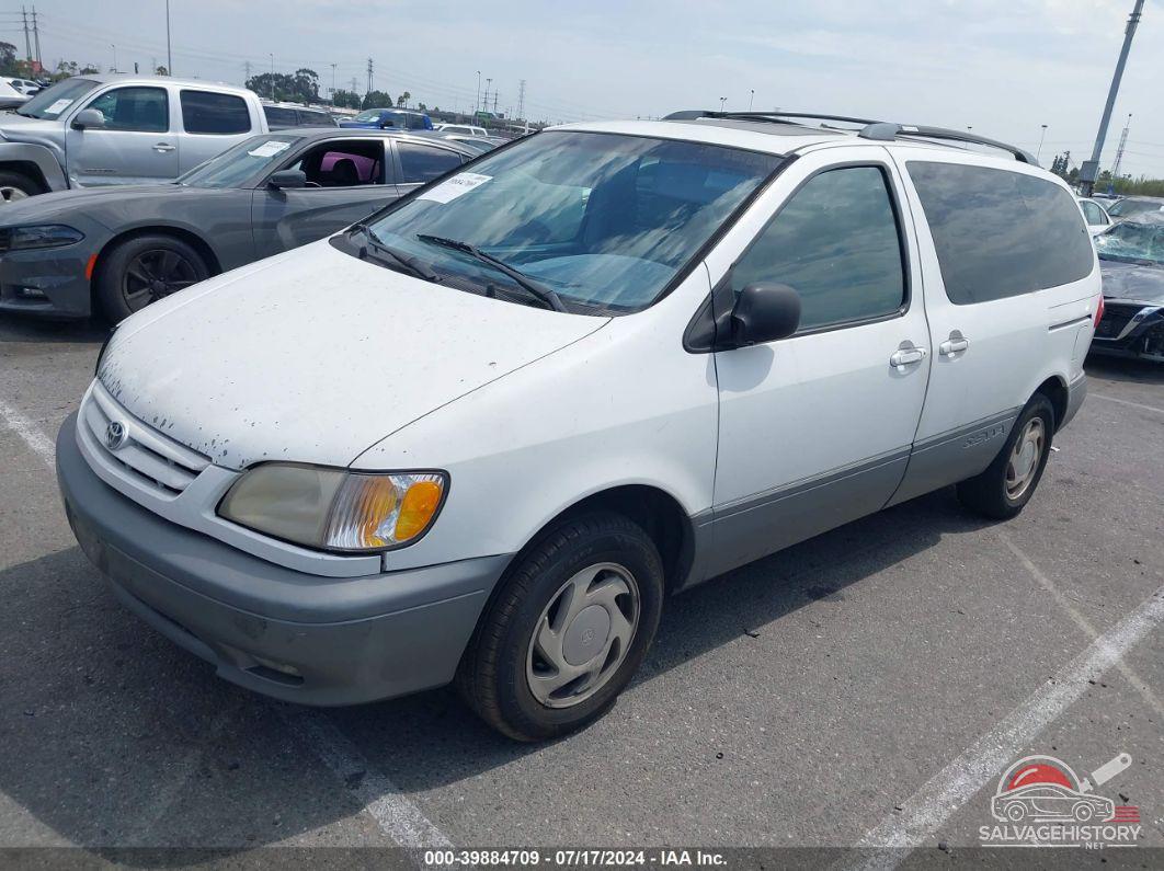 4T3ZF13C51U334457 2001 TOYOTA SIENNA photo no. 2