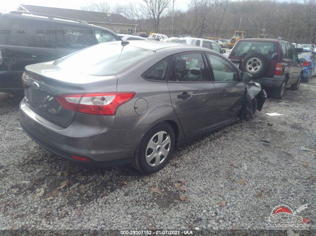 1FADP3E23DL261366 2013 FORD FOCUS photo no. 4