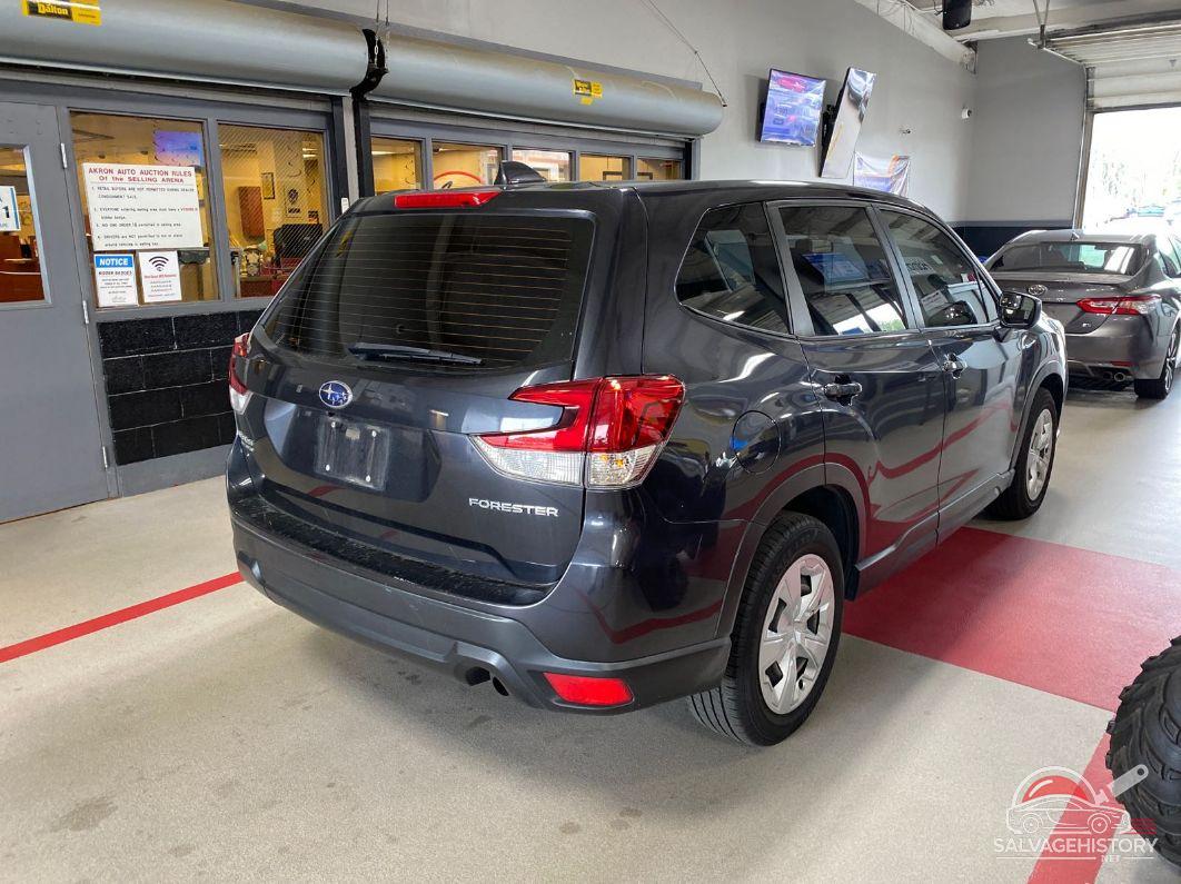 JF2SKAAC9KH518258 2019 SUBARU FORESTER photo no. 8