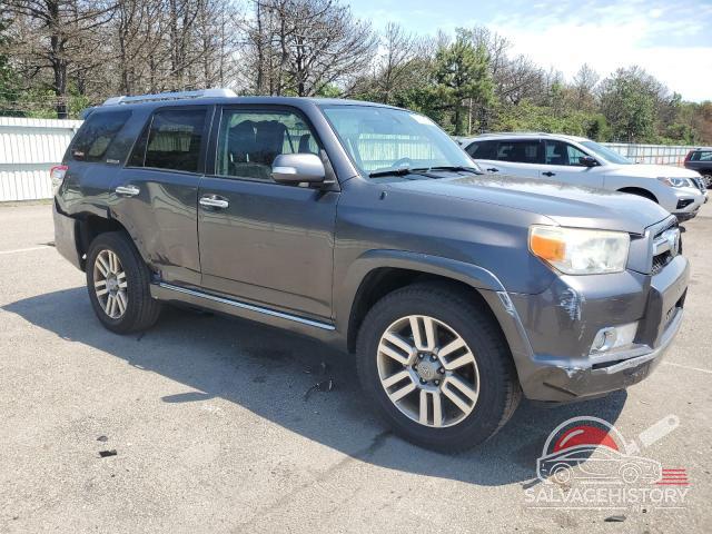 JTEBU5JR4D5112778 2013 TOYOTA 4RUNNER photo no. 4