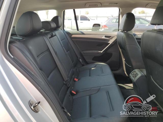 3VWC17AU1GM522855 2016 VOLKSWAGEN GOLF photo no. 10