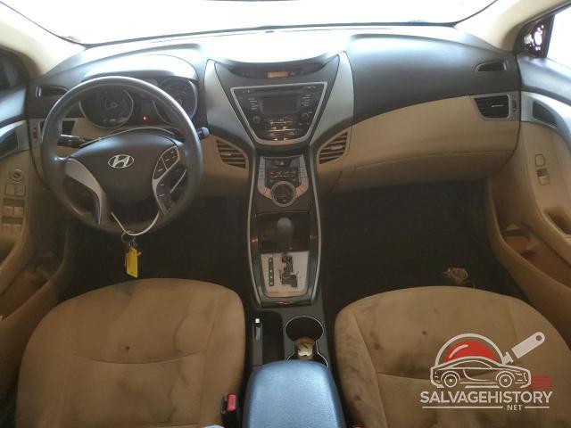 5NPDH4AE3DH332325 2013 HYUNDAI ELANTRA photo no. 8