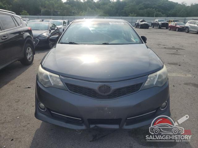 4T1BF1FK4EU469500 2014 TOYOTA CAMRY photo no. 5