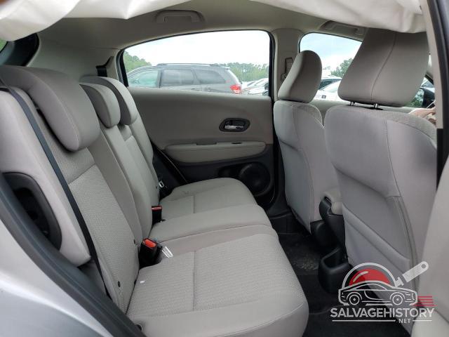 3CZRU5H3XJM707865 2018 HONDA HR-V photo no. 10