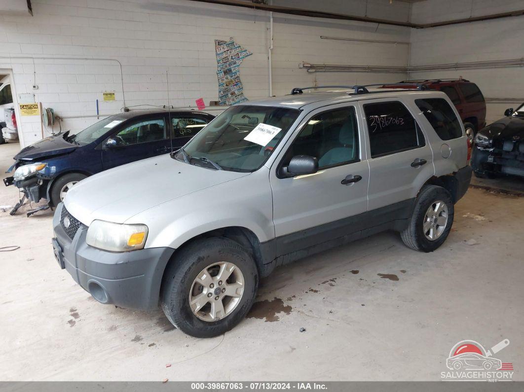 1FMYU03116KB33578 2006 FORD ESCAPE photo no. 2