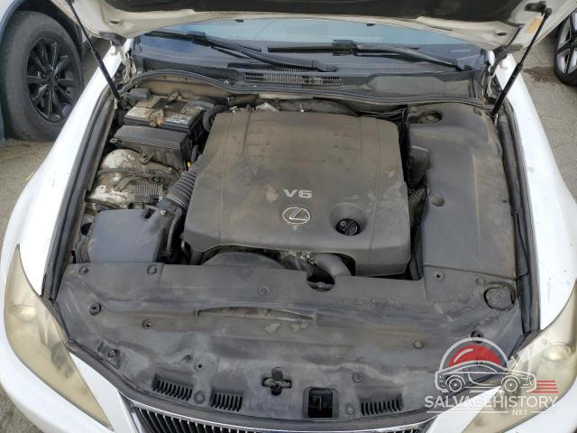 JTHBK262X85078807 2008 LEXUS IS photo no. 11