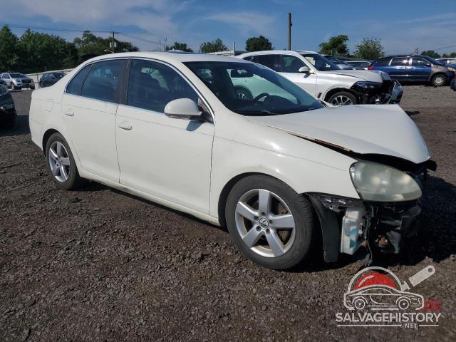 3VWRM71KX8M193896 2008 VOLKSWAGEN JETTA photo no. 4