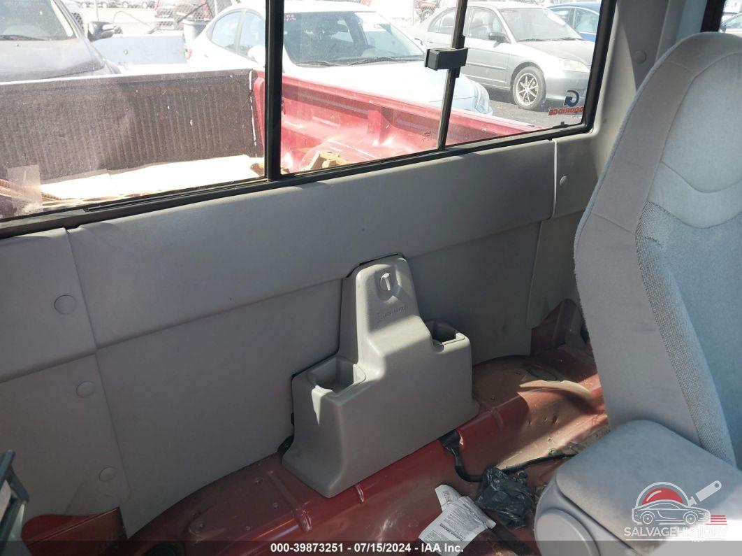 1FTYR14V0YPA72565 2000 FORD RANGER photo no. 8