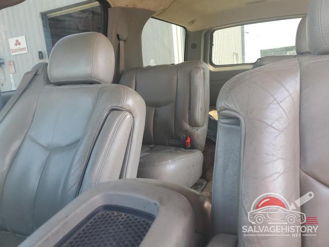 3GKEC16Z83G340249 2003 GMC YUKON photo no. 10