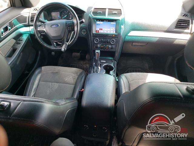 1FM5K7D85HGA07937 2017 FORD EXPLORER photo no. 8