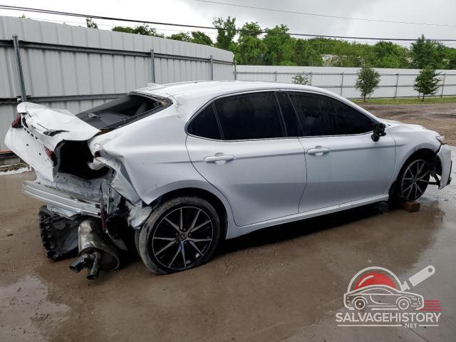 4T1G11AK2PU772080 2023 TOYOTA CAMRY photo no. 3