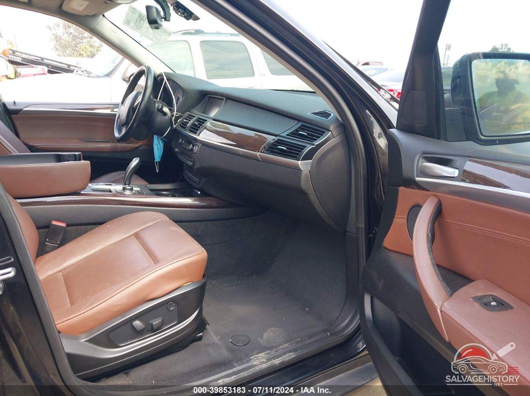 5UXZV8C54BL421394 2011 BMW X5 photo no. 5