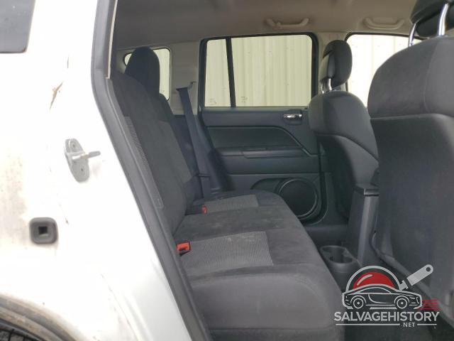 1C4NJDEB3CD676055 2012 JEEP COMPASS photo no. 11