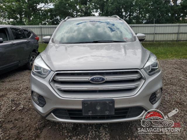 1FMCU9J99HUA63102 2017 FORD ESCAPE photo no. 5