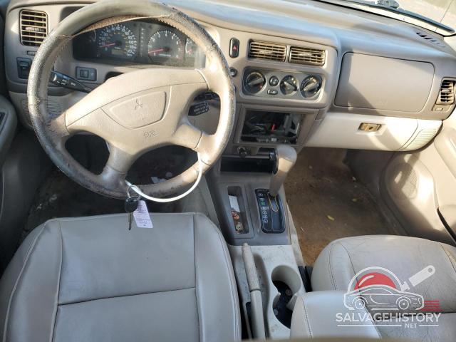 JA4LS31HX1P023253 2001 MITSUBISHI MONTERO photo no. 8