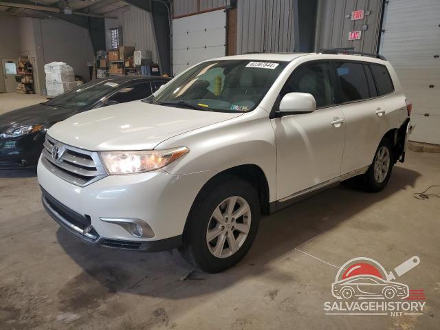5TDBK3EH4BS063170 2011 TOYOTA HIGHLANDER photo no. 14