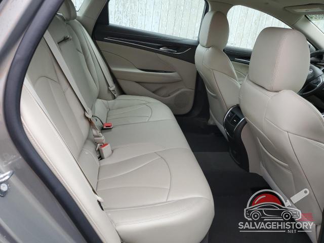 1G4ZP5SS9JU148894 2018 BUICK LACROSSE photo no. 10
