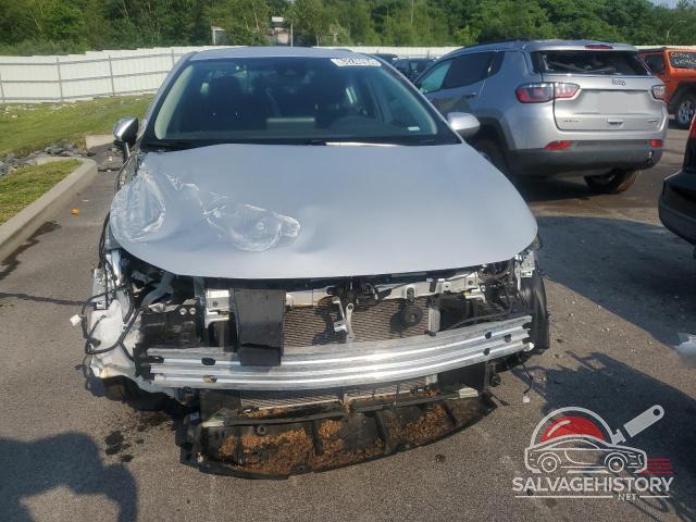 5YFEPMAE9NP348296 2022 TOYOTA COROLLA photo no. 5