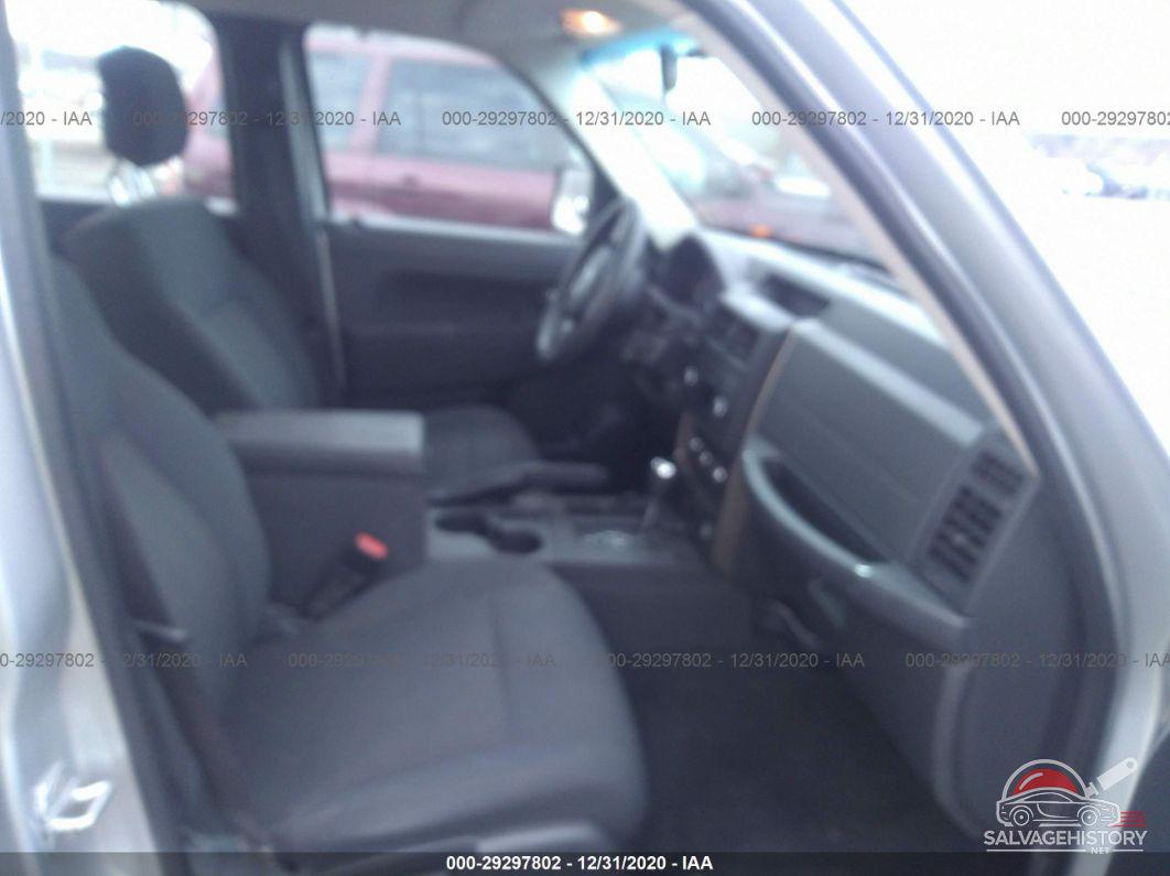 1C4PJMAKXCW116942 2012 JEEP LIBERTY photo no. 5
