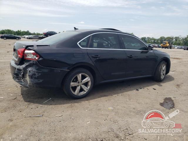 1VWBP7A37DC129988 2013 VOLKSWAGEN PASSAT photo no. 3