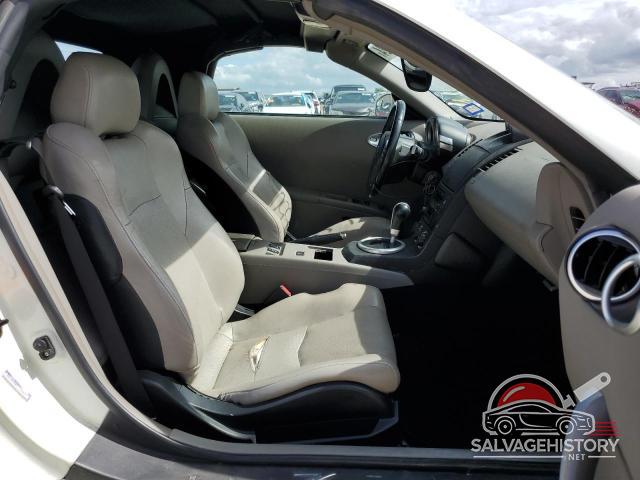 JN1AZ36A65M753658 2005 NISSAN 350Z photo no. 10