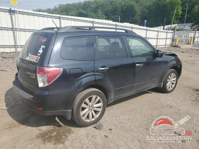 JF2SHADC4DH412653 2013 SUBARU FORESTER photo no. 3