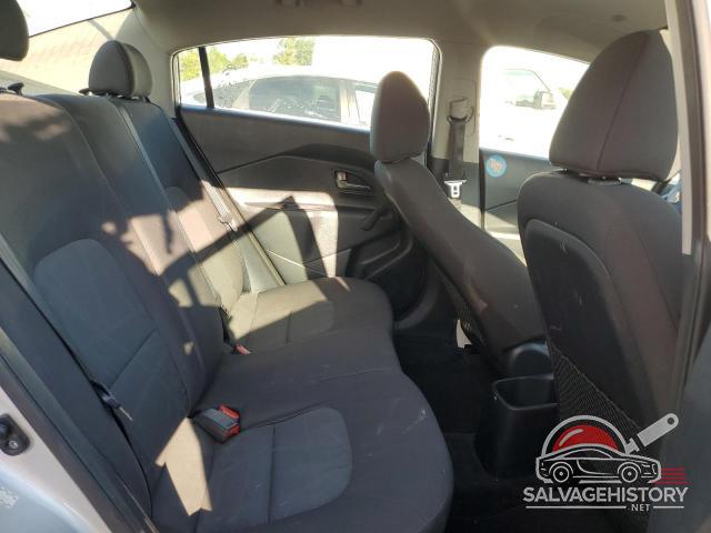 KNADM4A32H6055495 2017 KIA RIO photo no. 10