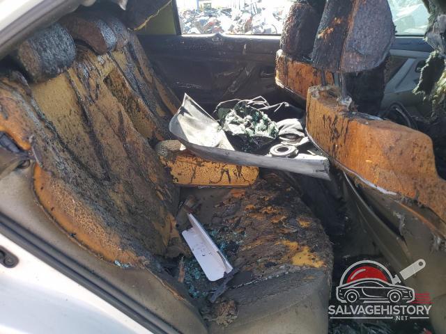 4T1BF3EK7AU532144 2010 TOYOTA CAMRY photo no. 10