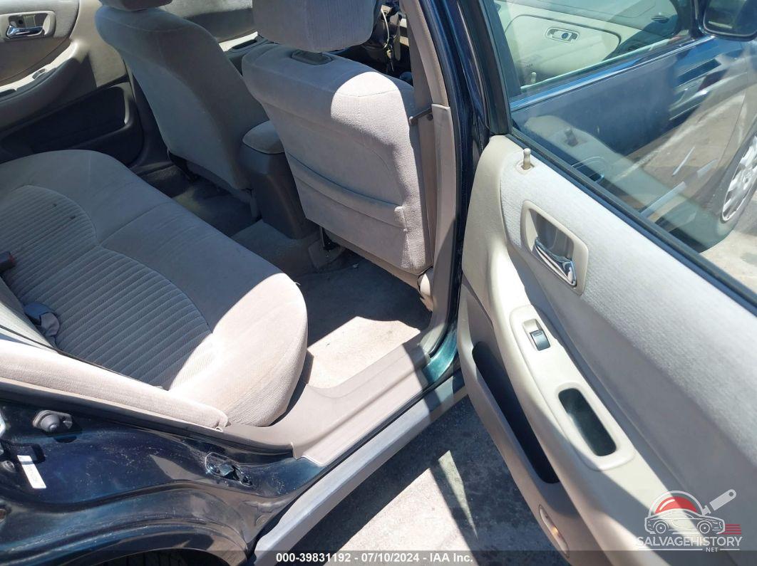 1HGCG5543WA033127 1998 HONDA ACCORD photo no. 8