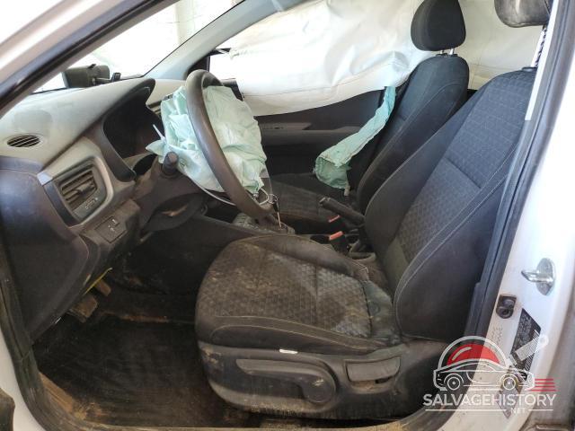 3KPA24AD7LE320452 2020 KIA RIO photo no. 7