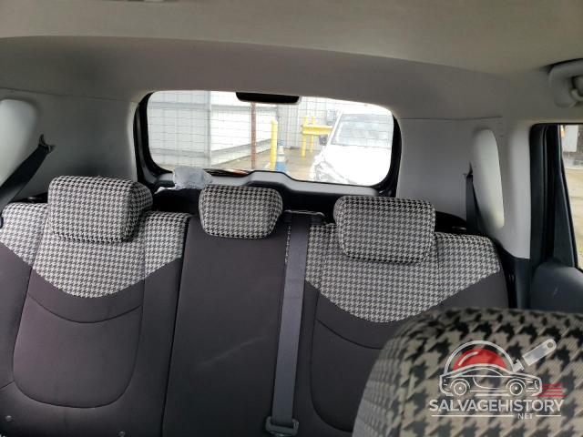 KNDJT2A2XA7177865 2010 KIA SOUL photo no. 10