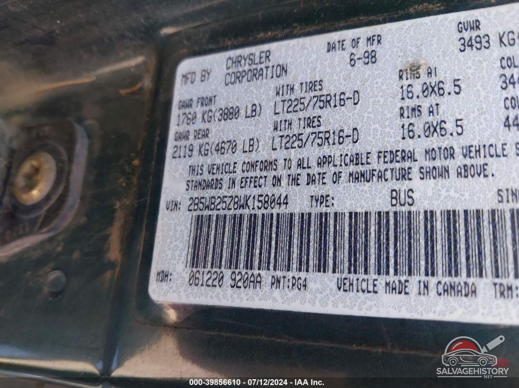 2B5WB25Z8WK158044 1998 DODGE RAM WAGON 2500 photo no. 9