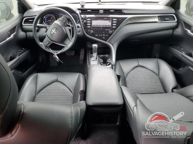 4T1B11HK9JU642563 2018 TOYOTA CAMRY photo no. 8